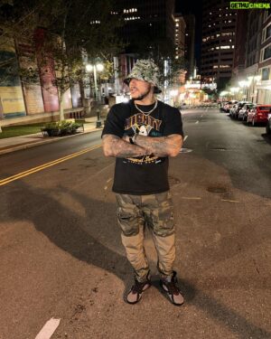 Shane Ray Instagram - 