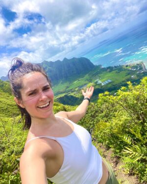Shanley Caswell Instagram - EVERY TELEVISION SHOW SHOULD BE FILMED IN HAWAII!!!!!! #MagnumPI