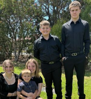 Shannon O'Connell Instagram - F A M I L Y ❤️
#adelaide #family #love