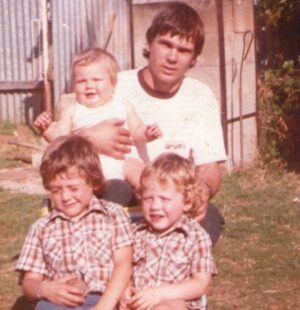 Shannon O'Connell Instagram - Today we should be celebrating your 65th birthday but instead you’ll be 25 forever 💔
#dad #myhero #myangel