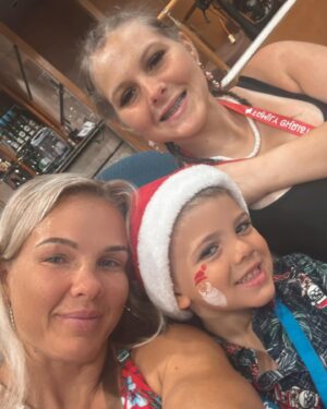 Shannon O'Connell Instagram - Christmas 2023 with 2 of my 3 babies ❤️ #christmascruise #pocruises #christmas2023 #family #love #makingmemories