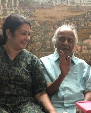 Shanthi Krishna Instagram - Missing all ur spontaneous jokes appa🥰🥰
Love u always and forever in our hearts appa❤️
 Happy Fathers Day 😍