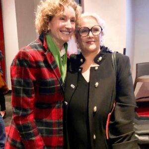 Sharon Gless Instagram - Lisa Banes, an amazing actress, is fighting for her life today. Lisa played my sister for 2 years in “The Trials of Rosie O’Neill”. 

She is critical - a hit and run -
And she needs all our prayers right now.