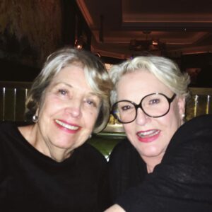Sharon Gless Instagram - What a night @TheIvyWestSt. I love @AnneReidActress!