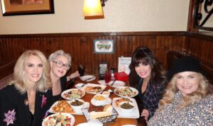 Sharon Gless Instagram - A wonderful night with @marieosmond, Darla Sperry, and my best friend @dawnlafreeda. Marie
continues to shine!!
