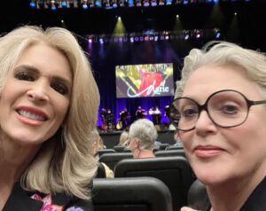 Sharon Gless Instagram - On the town in beautful Lakeland, FL to see our friend, the spectacular Marie Osmond.
