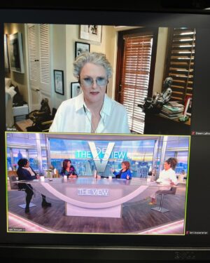 Sharon Gless Instagram - Getting ready to do my segment on @theviewabc ! Hope you can tune in.