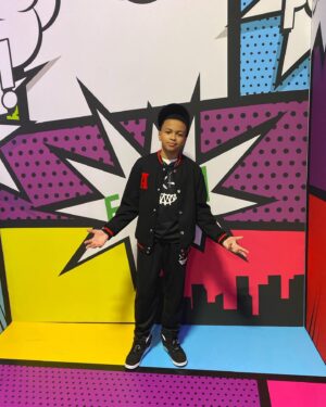 Shaun Dixon Instagram - I had a great time @mckenzibrooke single release party. @bmikerob
@kaidoleeroberts @stevierayallen 

#dharmannactors #dharmannfam #exploremore #childactors #explore #nike #jordans