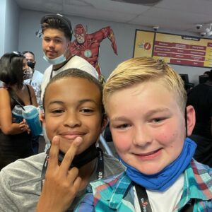 Shaun Dixon Instagram - I had so much fun with my bro @kaidoleeroberts at #magicmountainsixflags. #kidactors #industrykids #dharmannactors
