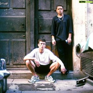 Shaun Ryder Instagram - #FBF Shaun and Bez in Cuba 1996 
.
📷 Kevin Cummins @kcmanc 
.
#ShaunRyder #SWR #Bez #HappyMondays #BlackGrape #KevinCummins #FlashbackFriday