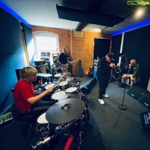 Shaun Ryder Instagram - .
Repost @mantraofthecosmos - throwback to a mighty mantra rehearsal.
.
Repost / @andybebop 
.
📸 @monomanpictures 
.
#MantraoftheCosmos