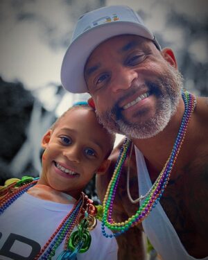 Shaun T Instagram - Just out here celebrating who we are unapologetically. I personally am thankful that I have many people in my life that accept us for who we are. To be quite frank, most of the people closest to me are not a part of the LGBTQ community which gives me hope that it is possible to thrive in life and feel accepted even though we are different than most. Lastly, shoutout to @bodi for having always been supportive of the 🏳️‍🌈 community!
#pride #pridemonth