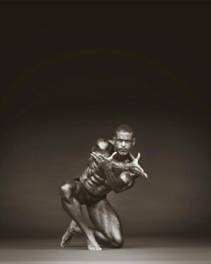 Shaun T Instagram - Love working with people that appreciate the art & creativity in photography, thanks @shaunt for being so supportive at this shoot! 

#fitness #fitnessmotivation #fitnessphotography #fitnessphotographer #bnwphotography #bnwfineart #bnwmood #bnwlovers #bnwportrait #bnwfitness