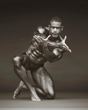 Shaun T Instagram - Love working with people that appreciate the art & creativity in photography, thanks @shaunt for being so supportive at this shoot! 

#fitness #fitnessmotivation #fitnessphotography #fitnessphotographer #bnwphotography #bnwfineart #bnwmood #bnwlovers #bnwportrait #bnwfitness