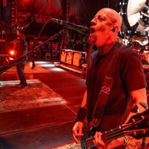 Shavo Odadjian Instagram - Soundcheck photo dump with my brothers @systemofadown. 
📸 @gregwatermann