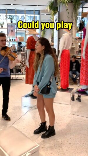 Shavo Odadjian Instagram - This goes so hard!! Chop Suey at the mall by @viphonix and @julien_emmanuel_cohen ! So incredible. You guys rule! 🤘🏼🤘🏼
.
.
.
.
.
#systemofadown #chopsuey #cover #amazing #loveit