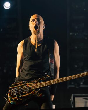 Shavo Odadjian Instagram - Some more photos from @sicknewworld by @lejazmyn and @devilman.138.
.
.
.
.
#systemofadown #sicknewworld