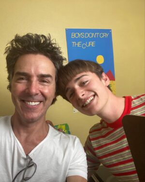 Shawn Levy Instagram - Overwhelmed by all your kind words about “Dear Billy”. From the
moment the Duffers gave me the outline, I knew this episode could be something really special. 
 Enjoy the BTS (and yes,  that is Sadie up on the wires !)