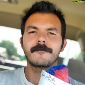 Shawn Morales Instagram - @showcones_brownwood is the best I got pink bubblegum & blue bubblegum #bigkid #yummy