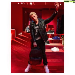 Shawn Pyfrom Instagram - Thank you so much to @louboutinworld @arnaudjobard and @elsalea for letting me view your amazing new collection - and giving me a few pairs of kicks to stomp around Paris in! 🤑✊🏼 ________________________

#parisfashionweek #pfw #mensparisfashionweek #pmfw #fashionshow #fashionphotography #fashion #fashionphoto #streetwear #christianlouboutin #louboutin #mensshoes #fashionhomme #highfashion #fashionweek #showroom #louboutinshowroom #freshkicks #sneakers #hipstercamera