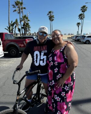 Shawn Ray Instagram - Celebrity Beach sighting of Miss Tonya Ray, my Niece in Balboa ￼🥰🥰💫
Love you, uncle Shawn ❤️