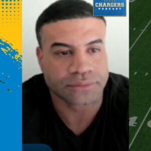 Shawne Merriman Instagram - Chargers legend @shawnemerriman joined @lockedonchargers and told the guys about the first time he met rookie OL Joe Alt and just how massive of a human being he is.

📺 https://youtu.be/lk87AIsdc4c?si=bG1988sxTWOODtAp
🎧 https://open.spotify.com/episode/5ffH0xR49FVpDB9B5CbulK?si=248c9c6280d04395

#nfl #chargers #losangeleschargers #shawnemerriman #joealt #jimharbaugh #football #podcast #lockedon