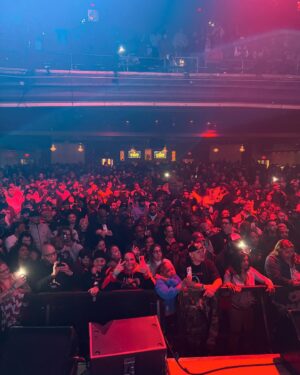 Sheek Louch Instagram - Last night was dope 🔥🔥🔥 thanks for having us (providence RI) y’all energy is incredible 💯💯💯 @thelox  @technicianthedj  @tonymoxberg  @snyplifedblock @freekeyyayo #LOX #DBLOCK #HIPHOP