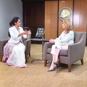 Sheena Chohan Instagram - 10X Awareness ⭐️
10X Motivated ⭐️
10X Larger Plans and Goals⭐️

Just wrapped by our 7th international series episode with the best-selling author of the book How to Build an Empire, partner in a $4 billion dollar real estate empire, founder of 10X Ladies and, most importantly, a mom to two happy, contributing, super-star girls- @elenacardone

We cannot wait for this series of inspiring yet honest episodic series of video podcasts to come to you! COMING SOON ‼️

Stay tuned to know more with #EastMeetsWestOnHumanRights 😇
.
.

Photos- Samarazzi Photos 
🎥: @silkymoneystudios Directed by @dl_silky
Styled by : @vinaa_shankar
Saree: @nikalp_by_shrutidalal
Partnered with @humanrightsfl 

#EastMeetsWestOnHumanRights #elenacardone #sheenachohan