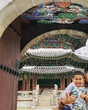 Sheena Sakai Instagram - Whose this Swaggy Kid is in his first trip to South Korea?!? 🤣🇰🇷🛩️🪩🎎