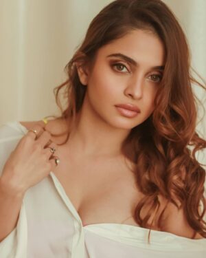Sheena Shahabadi Instagram - I like girls who look like they kill people for a living.😈😉 
#photooftheday
#picoftheday
#instapic
#instamood
