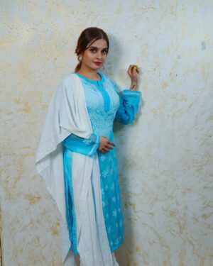Sheena Shahabadi Instagram - Ethnic dresses truly are dresses with a soul. Earing by :@justpeachyindia my fav anki , photography by: @hrt_productions and outfits by : @shamachikan, lipcolor by :@kirobeauty :mulled vine. #salwarsuit #traditionalwear #suits #embroidery# #designerwear #fashionista #dress #silk #dressmaterial #instagood #instagram #trending #bollywood# #anarkali #indianethnicwear# #kurta#influencer#teluguactress#fashionblogger#makeup#beautifulgirls#
