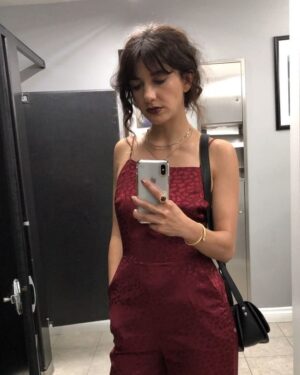 Sheila Vand Instagram - when u gotta work but ur not feeling social 🤪