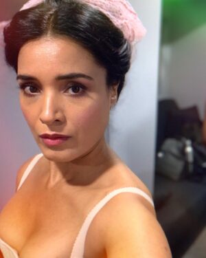 Shelley Conn Instagram - A Lady Mary retrospective in honour of @bridgertonnetflix Can’t wait to get stuck into season 3!! Congrats famalam!!!