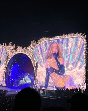 Shelley Conn Instagram - In a hazy daze after what I saw, heard and felt last night. With nothing to prove @beyonce delivered with a grace and generosity that will stay with me forever. All hail ✨✨