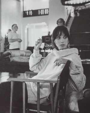 Shelley Duvall Instagram - Shelley Duvall on set of The Shining, filmed May 1978 to July 1979 outside of London. 🖤

Shelley on being cast as Wendy – “My agent was sent the script, they were after a tall actress with common housewife looks if I remember correctly! The script sat on my desk for around 2 weeks before I got a call from one of Stanley Kubrick’s people asking if I was interested. I read it one night and thought it was really good. Jack was already cast so the chance to work with him was too good to pass up, and I really liked my character’s outline, I knew it would be a challenging role.” (Fangoria interview, 2011)

📸; Photo credit to @mitchyhowly, from Taschen’s new book on The Shining. 

#shelleyduvall #theshining #horrormovie #cinema #behindthescenes #onset #costumedesign #finalgirl #stanleykubrick #elstreestudios #horrorfan #1980s #80shorror #stanleykubrick #horrorcommunity #film #actress #celebrity #cigarette #wendytorrance #80s