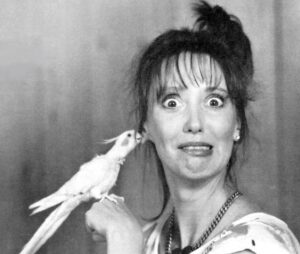 Shelley Duvall Instagram - “Shelley Duvall gives a perch to a cockatiel named Wilbur, who’s part of the huge aviary she keeps in one of her five bedrooms.” (People Magazine, 1987)

It’s not a big surprise that Shelley is a huge animal lover! This People magazine article mentions that at this time, she had 27 birds, five dogs, and one cat in her Studio City home that she shared with boyfriend Kim Cranston. She still owns three birds today. 

#shelleyduvall #1987 #1980s #actress #celebrity #retro #throwback #peoplemagazine #photoarchive #80sstyle  #cockatiel #birdsofinstagram #birdlovers #80saesthetic #nostalgia #moviestar #helloimshelleyduvall #fanpage