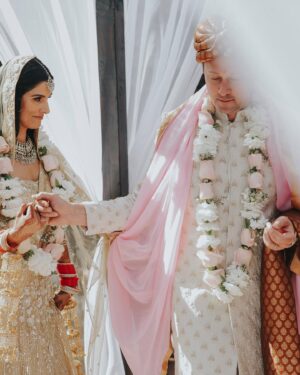 Shelly Bhalla Instagram - Sneak peak ❤️

So many more details, pics and videos of other events to come (mute me if it’s going to annoy you 🤣)

💕huge thanks to our beautiful family and friends who made this weekend so magical💕

📸 @jennysmithandco_ 
Venue @hummingbirdnestevents 
Planner @alwaysandforeverevents
Lehenga @ayushibhasinofficial 
Dress @amandajamesdesign cape and @nililotan slip dress 
HMU @violetartistry 
Lashes @lashandbeautybychika 
Videographer @anatoliykweddings 
Rentals @arentalconnection 
Music @ambianceav @soundnationla 
Dhol 🥁 @m2ray_ @jupgonthebeat 
Catering @manoharsdelhipalace 
🐎 @savannahrosecarriages 
💍 @kcsukamto 
Jewelry @anomjewels 
Mehendi / henna @mehndibymasu 
Flower garlands #flowersbymaria in Simi Valley 

(If I missed anyone please let me know and I’ll add)