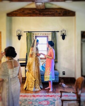 Shelly Bhalla Instagram - #repost from my bestie and Indonesian sister @troublejones 

She officiated my wedding, took care of me all weekend and gave me a ceremony better than anything I could have ever dreamed up ❤️