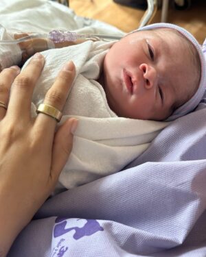 Shelly Bhalla Instagram - Years of dreaming, praying, manifesting and working hard for this very moment. 

What a gift. Our baby boy is here!

Nikhil R.W. Heyerman 
1.12.24
(R.W. stands for Rajesh & William, his grandfathers) 
8lbs of sweetness 🌈❤️🙏🏽