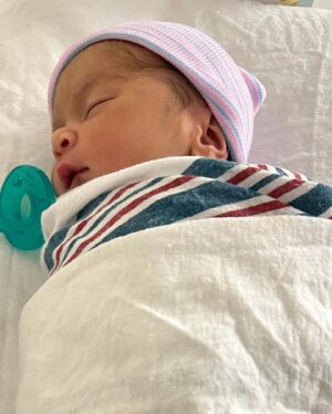 Shelly Bhalla Instagram - Years of dreaming, praying, manifesting and working hard for this very moment. 

What a gift. Our baby boy is here!

Nikhil R.W. Heyerman 
1.12.24
(R.W. stands for Rajesh & William, his grandfathers) 
8lbs of sweetness 🌈❤️🙏🏽
