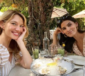 Shelly Bhalla Instagram - #repost @yaelgrobglas 💝💕💝