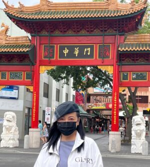 Sheren Tang Instagram - 阿德萊德是個澳洲小城市比較純樸安靜，去那裡都不遠，氣候暖和不太冷但有點乾，可跟北京相比沒什麼😂
#認識了很多熱情親切的教會朋友#
#人口不密集空間感足夠#
#天空很藍#
