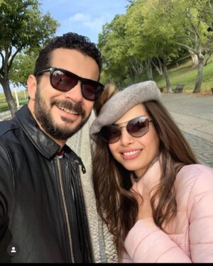 Sherif Salama Instagram - #كل سنه وانتي الحب كله #و العمر كله #بحبك طول العمر ❤️#احلي عيد جواز #وكل سنه وانتي حبك بيزيد كل ثانيه 😘😘😘