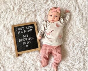Sherry A. Ross Instagram - HAPPY NEW YEAR! Who can relate? #fotofriday

PC: @theelizamouse