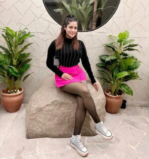 Sherry Agarwal Instagram - Great fall, is when u fall at the right place…!!!
*
*
*
*
*
*
*
 #photo #photography #picoftheday #instadaily #fashion #trending #pink #winter #love #season #mood #instagood #sherryagarwal #viralreels #tbt #reel #instaphoto #instadaily