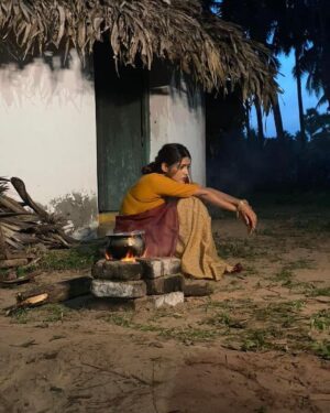 Sherry Agarwal Instagram - D-glam, dark, tanned village girl look, from the Telugu film…!!!
*
*
*
*
*
*
#rangasthalam #village #villagelove #telugu #movie #south #tanned #teluguactress #telugufilmnagar #teluguactress #telugucinema #sherryagarwal #rangasthalam #mythri #southindia #instapicture #tamil #andrapradesh