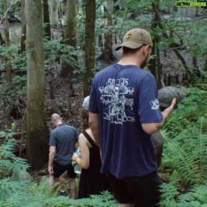 Shia LaBeouf Instagram - #TAKEMEANYWHERE 👍
IN TRANSIT 
take-me-anywhere.net