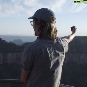 Shia LaBeouf Instagram - #TAKEMEANYWHERE 👍
37°02'33"N 112°31'13"W 
take-me-anywhere.net