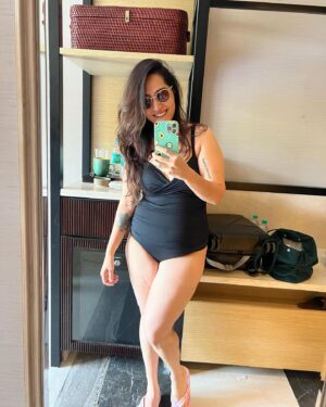 Shibani Bedi Instagram - Today, without judging myself, I got in a one piece and jumped in a pool, clicked good photos and decided to post them as is! Shibani 1, self deprecation 0
Thanks @thewestingoa for hosting us
Sunnies by @lenskart 
.
.
.
#summer #summertime #holiday #goa #shibanibedi