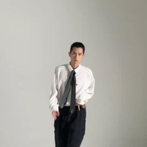 Shih Chih Tian Instagram - 好玩很重要，比耍帥重要。

跟團隊玩，跟衣服玩，跟音樂玩，跟自己玩。雖然有時會玩的不太開心，但要記得能找到樂子玩就是被祝福的。謝謝 dominic fike、labrinth、eminem 

希望未來還能繼續玩！